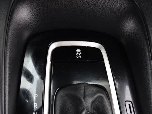 Certified 2023 Toyota Corolla LE FWD image 31