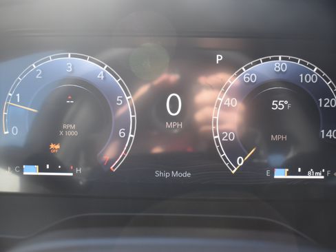 New 2025 Jeep Grand Cherokee L Altitude image 31