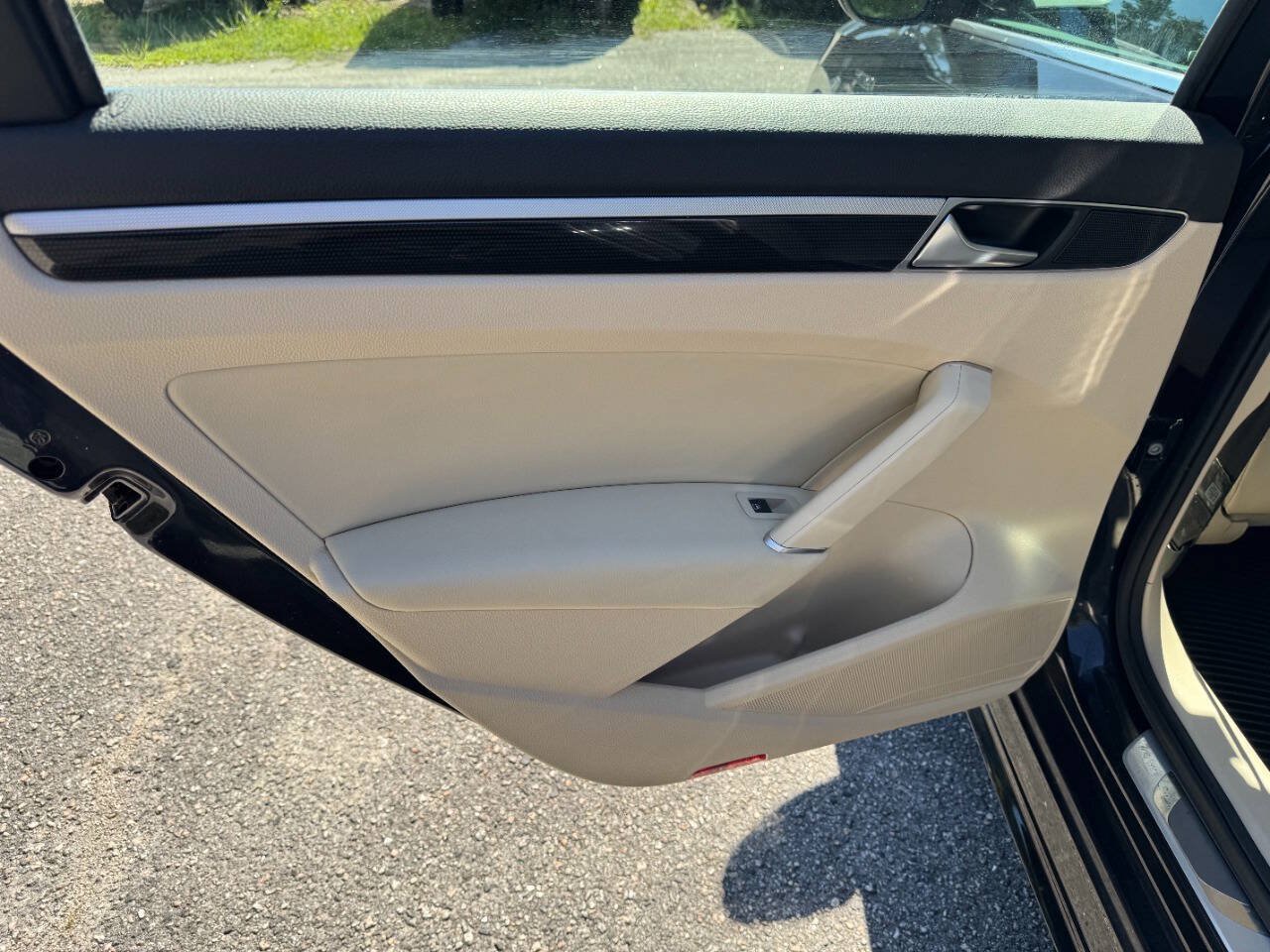 Used 2019 Volkswagen Passat 2.0T SE R-Line FWD image 41