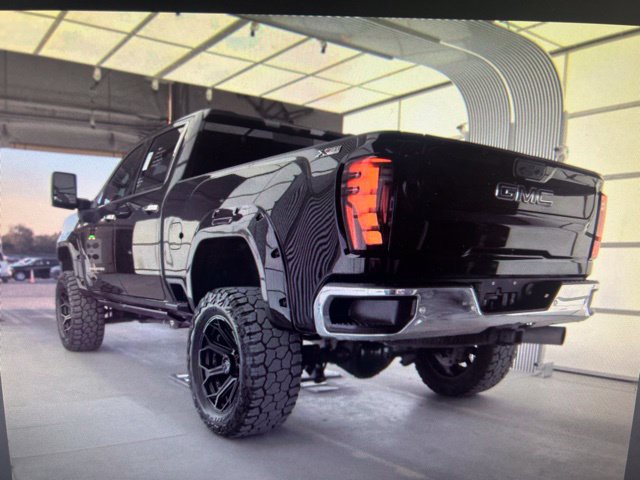 Used 2024 GMC Sierra 2500 SLT w/ Texas SLT Premium Package AWD/4WD image 4