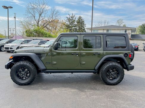 Used 2024 Jeep Wrangler Willys image 8