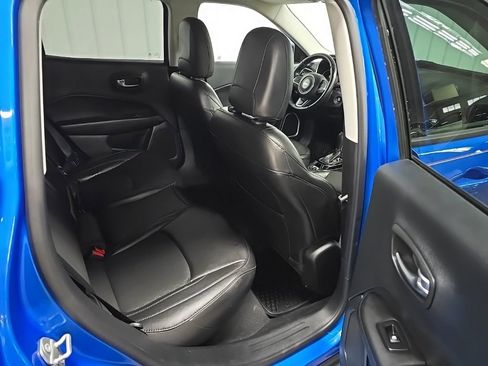 Used 2020 Jeep Compass Latitude image 17