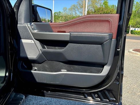 Used 2023 Ford F150 Lariat w/ Equipment Group 502A High image 19