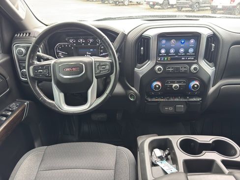 Used 2020 GMC Sierra 1500 SLE w/ SLE Value Package image 12