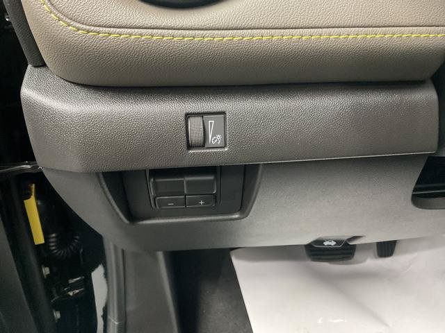 New 2026 Chevrolet Colorado ZR2 AWD/4WD image 13