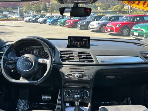 Used 2018 Audi Q3 2.0T Premium Plus w/ Premium Plus Package image 33