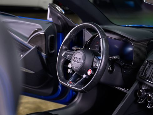 Used 2018 Audi R8 V10 plus image 34