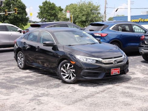 Used 2016 Honda Civic EX image 2