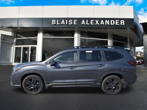 Used 2023 Subaru Ascent Onyx Edition Limited AWD/4WD image 8