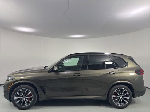 New 2026 BMW X5 xDrive40i w/ M Sport Package image 4