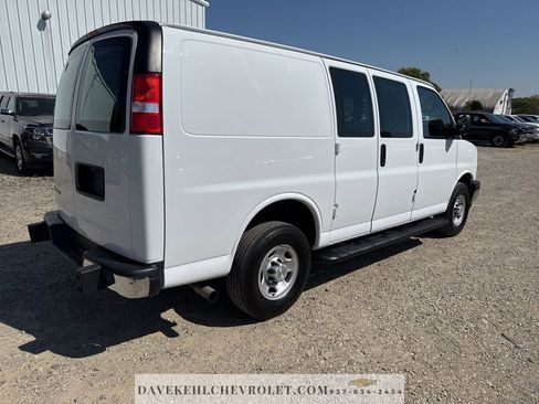 Used 2023 Chevrolet Express 2500 w/ Driver Convenience Package image 5