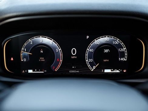 Used 2024 Jeep Wagoneer L Series II w/ Flexible Seating Group image 17