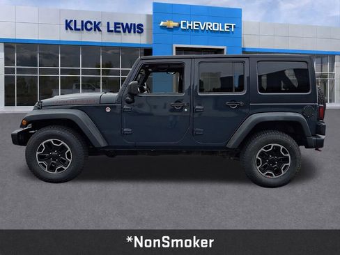 Used 2016 Jeep Wrangler Unlimited Rubicon AWD/4WD image 4