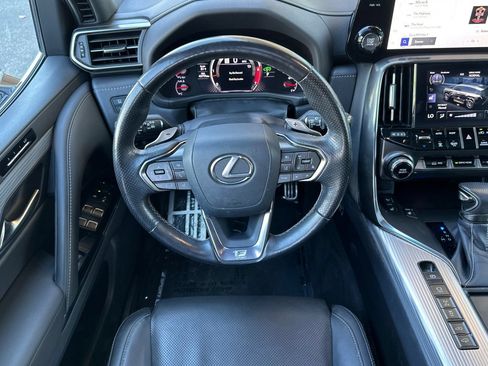 Used 2024 Lexus LX 600 F Sport AWD/4WD image 15