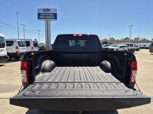 Used 2024 RAM 2500 Big Horn image 2