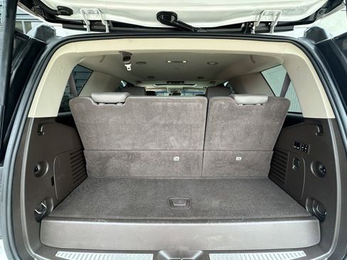 Used 2017 GMC Yukon Denali w/ Open Road Package image 19
