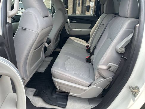 Used 2012 GMC Acadia SL w/ Preferred Package FWD image 12