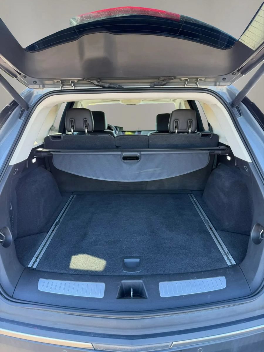 Used 2019 Cadillac XT5 Luxury AWD/4WD image 9