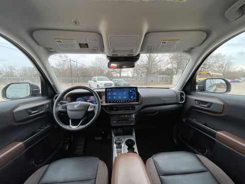 Used 2025 Ford Bronco Sport Outer Banks w/ Outer Banks Tech Package+ image 13