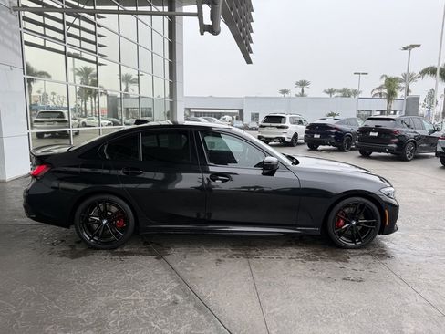 Used 2022 BMW M340i xDrive image 3