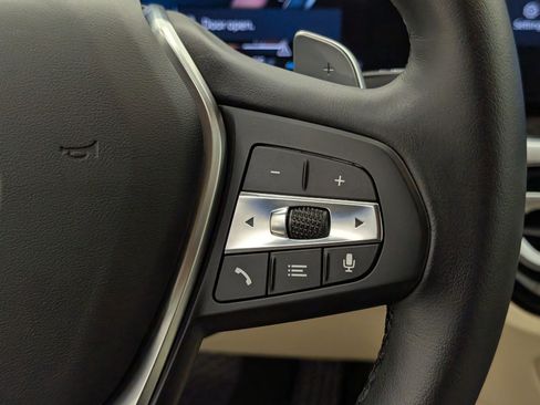 Certified 2023 BMW 330i Sedan w/ Parking Assistance Package image 23