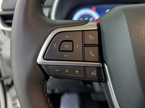 Used 2025 Toyota Highlander XSE image 21