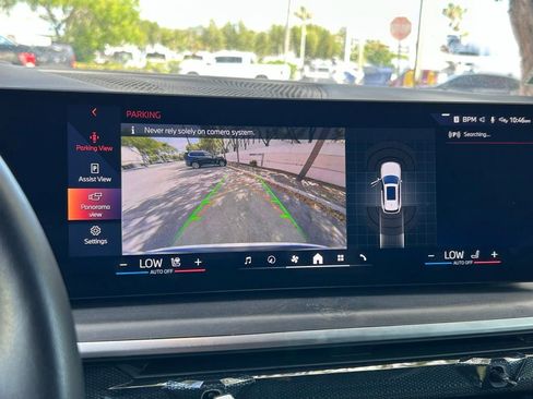 Used 2026 BMW X5 sDrive40i image 18