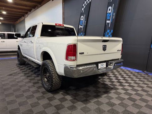 Used 2018 RAM 2500 Laramie image 3