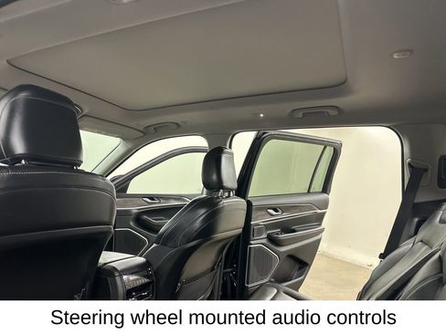 Used 2021 Jeep Grand Cherokee L Limited image 29