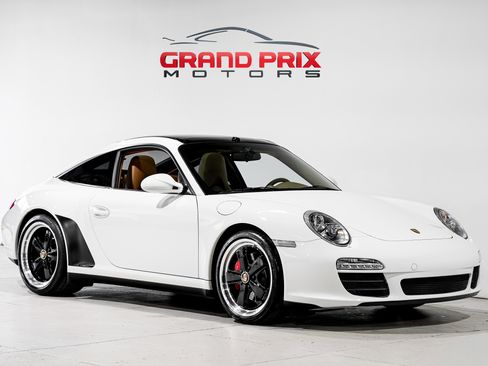 Used 2011 Porsche 911 Targa 4S AWD/4WD image 1