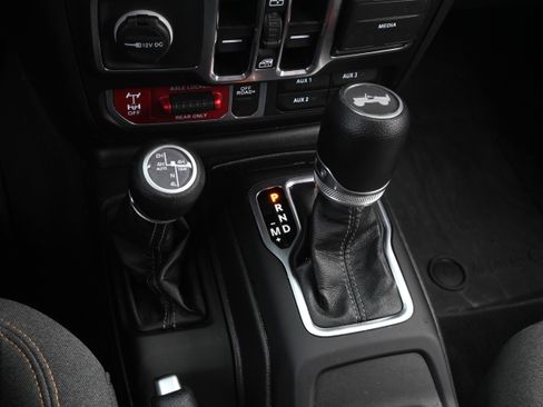 Used 2025 Jeep Wrangler Unlimited Sport S 4xe AWD/4WD image 26