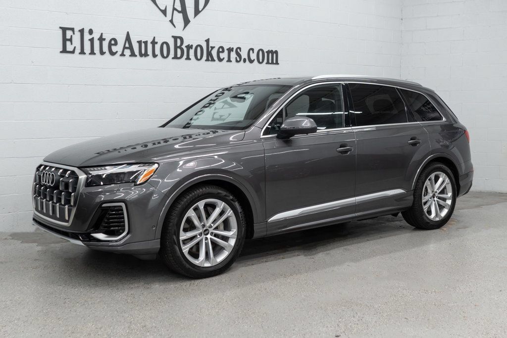 Used 2025 Audi Q7 3.0T Prestige AWD/4WD image 48