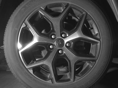 Used 2025 Jeep Compass Limited image 15