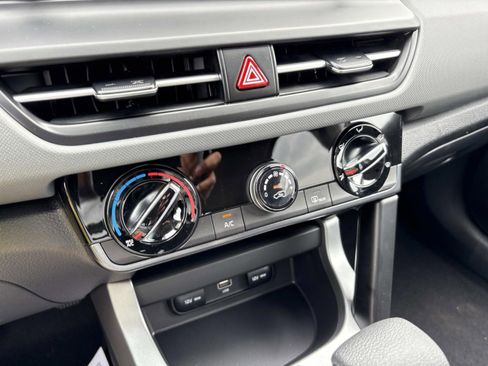 New 2026 Kia Seltos LX AWD/4WD image 24
