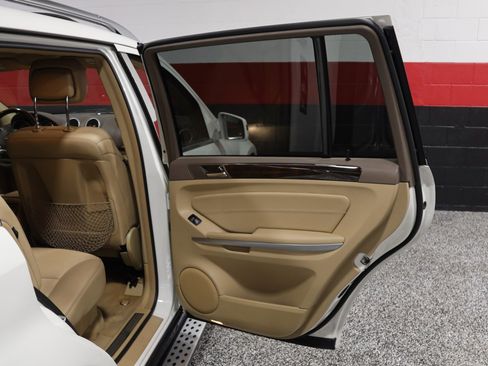 Used 2012 Mercedes-Benz GL 450 4MATIC w/ Premium 2 Pkg image 48