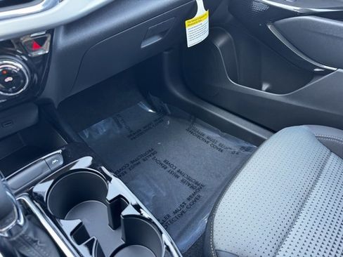 New 2026 Chevrolet Trax LT w/ Driver Confidence Package image 16