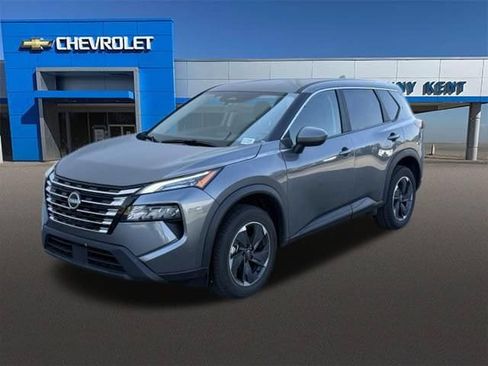 Used 2025 Nissan Rogue SV FWD image 30
