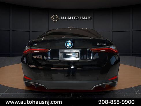 Used 2022 BMW i4 eDrive40 image 7