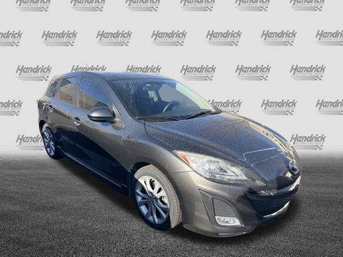 Used 2010 MAZDA MAZDA3 s Grand Touring image 2