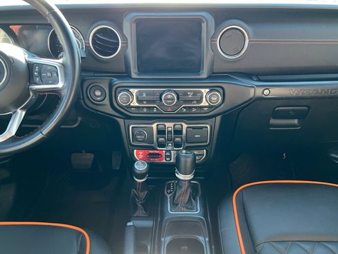 Used 2021 Jeep Wrangler Unlimited Rubicon image 13