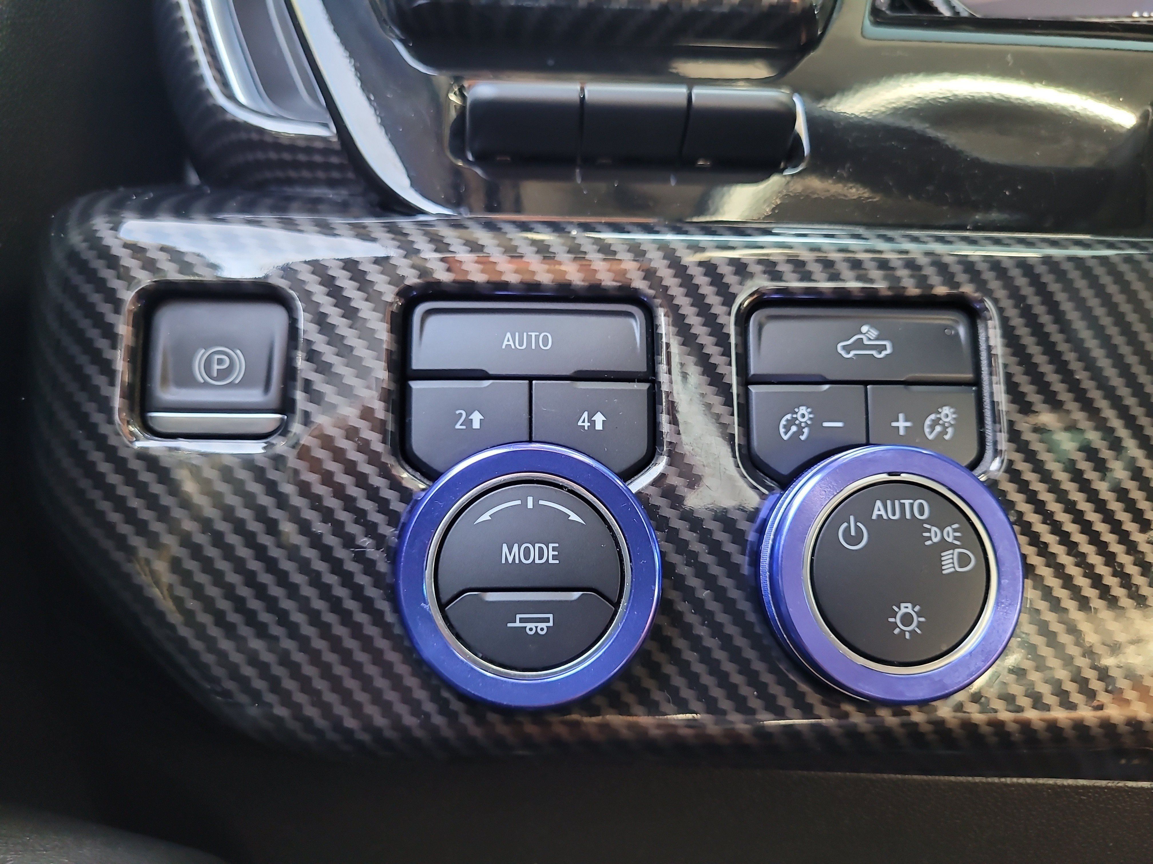 Used 2023 Chevrolet Silverado 1500 LT AWD/4WD image 26
