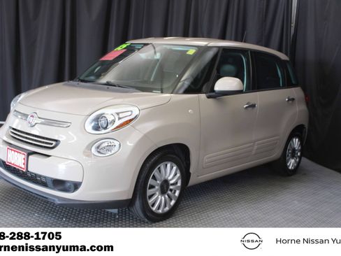 Used 2015 FIAT 500L Easy FWD image 3