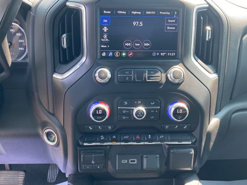 Used 2021 GMC Sierra 1500 AT4 AWD/4WD image 13