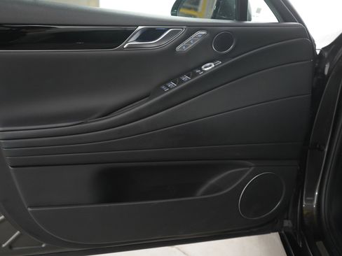 Used 2024 Genesis G80 2.5T image 16