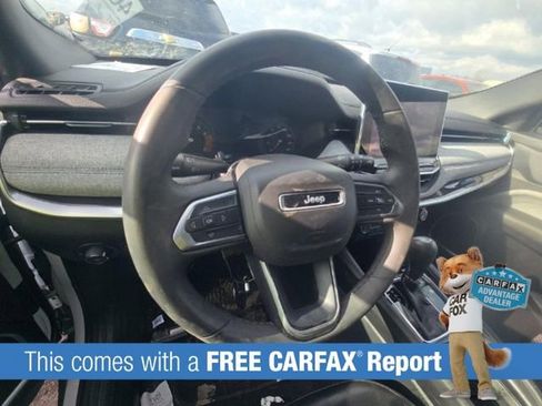 Certified 2023 Jeep Compass Latitude image 2