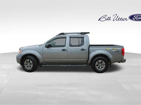 Used 2017 Nissan Frontier Desert Runner RWD image 8