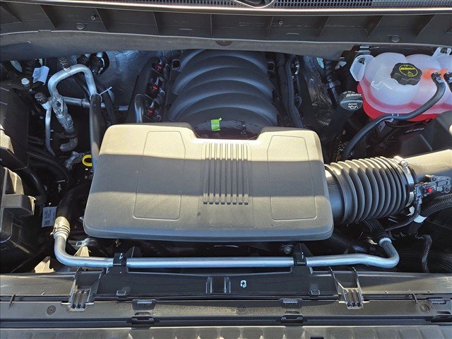 New 2026 Chevrolet Silverado 1500 RST w/ Dark Appearance Package AWD/4WD image 17