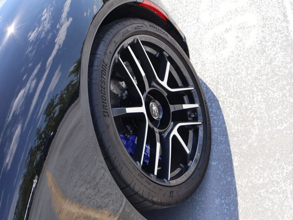 Used 2023 Maserati MC20 Coupe RWD image 41
