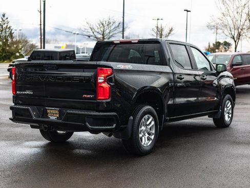 Used 2024 Chevrolet Silverado 1500 RST AWD/4WD image 10