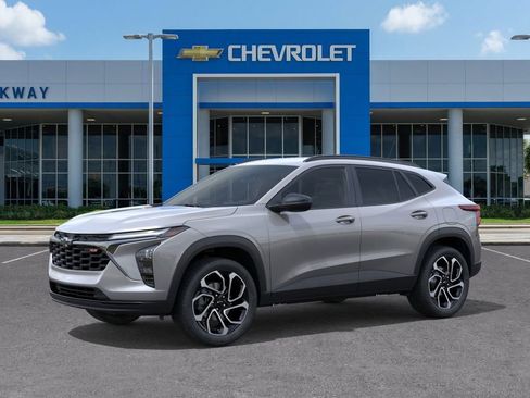 New 2026 Chevrolet Trax RS FWD image 2